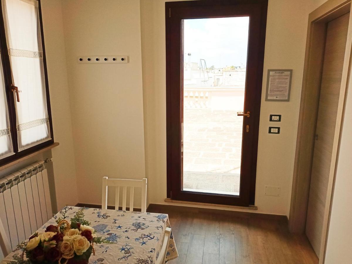 La Terrazza Di Fabrizio 5 Minuti Dal Mare Villa Andrano Exterior foto