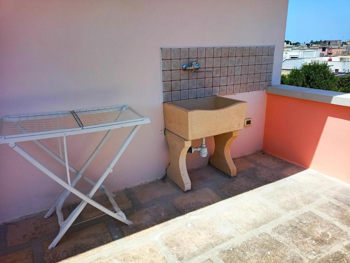La Terrazza Di Fabrizio 5 Minuti Dal Mare Villa Andrano Exterior foto